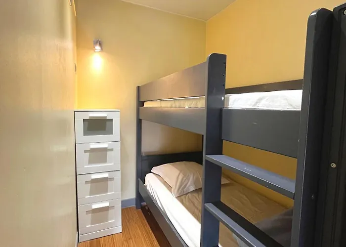 Jade A 100m De La Lejlighed